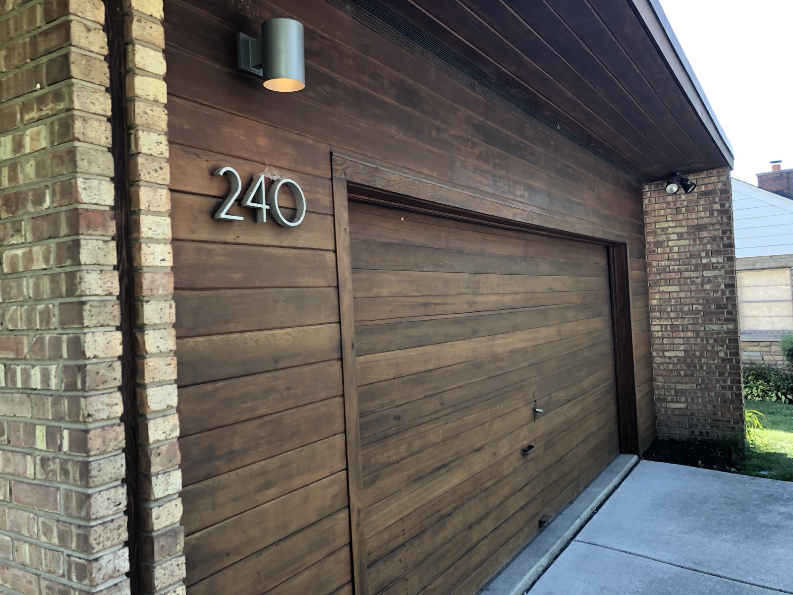 Cedar and Brick Detail
